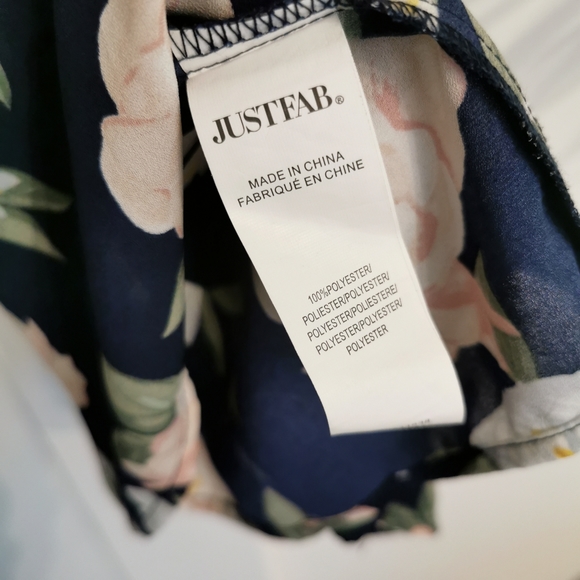 NWOT JustFab Sleeveless Bow Blouse XS - Picture 5 of 6